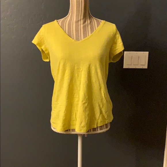 GAP Tops - 5/$15 Gap easy comfort t-shirt GAP Tops - 5/$15 Gap easy comfort t-shirt